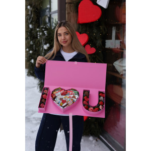 Коробка  Премиум I LOVE YOU клубника в шоколаде и сладости #10